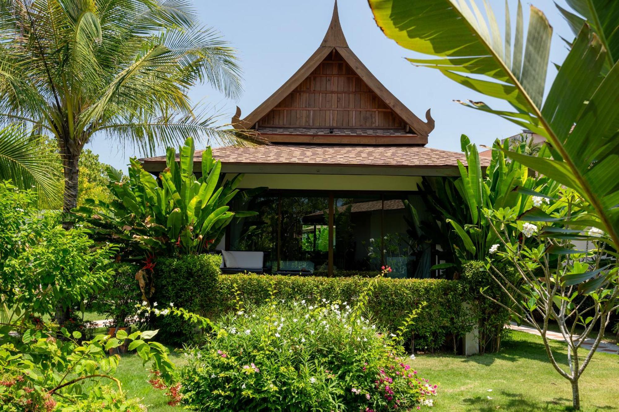 Lanta Palace Beach Resort & Spa - Adult Only Ko Lanta Exterior foto